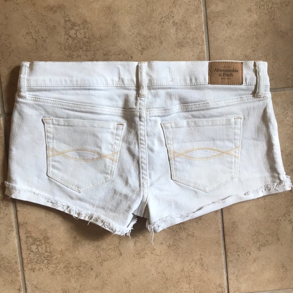 Abercrombie & Fitch shorts - Picture 2 of 3